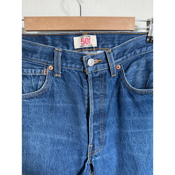 Levi's Original 501 Straight Leg Button Fly Men's Jeans Size 33x32 - Picture 2 of 8